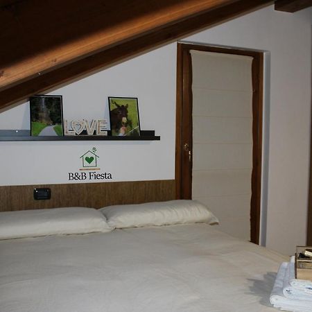 Villa Fiesta Oggiono Buitenkant foto