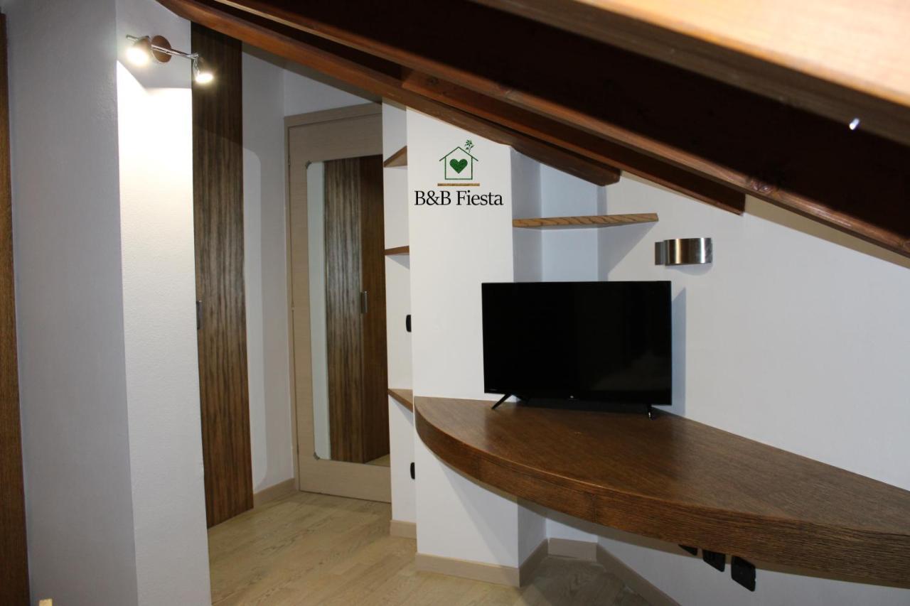 Villa Fiesta Oggiono Buitenkant foto