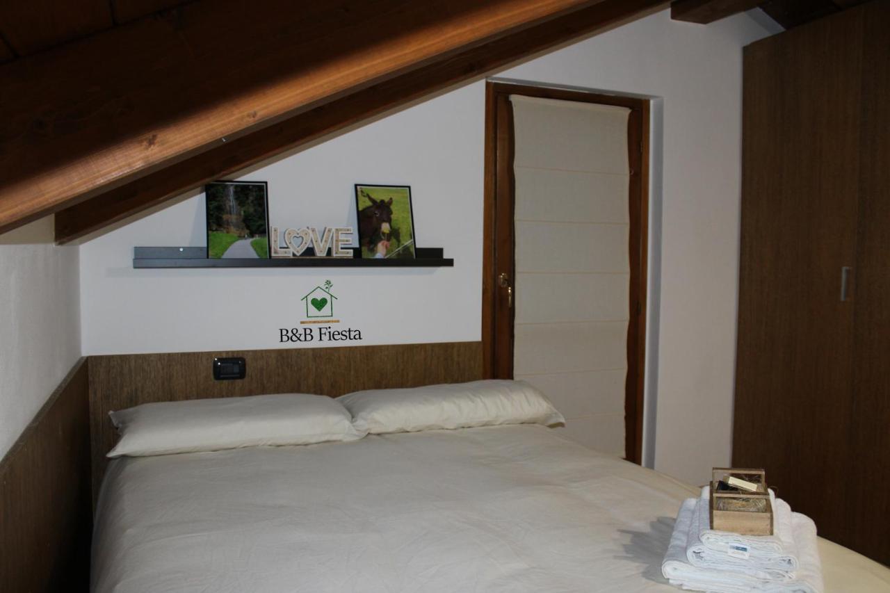 Villa Fiesta Oggiono Buitenkant foto