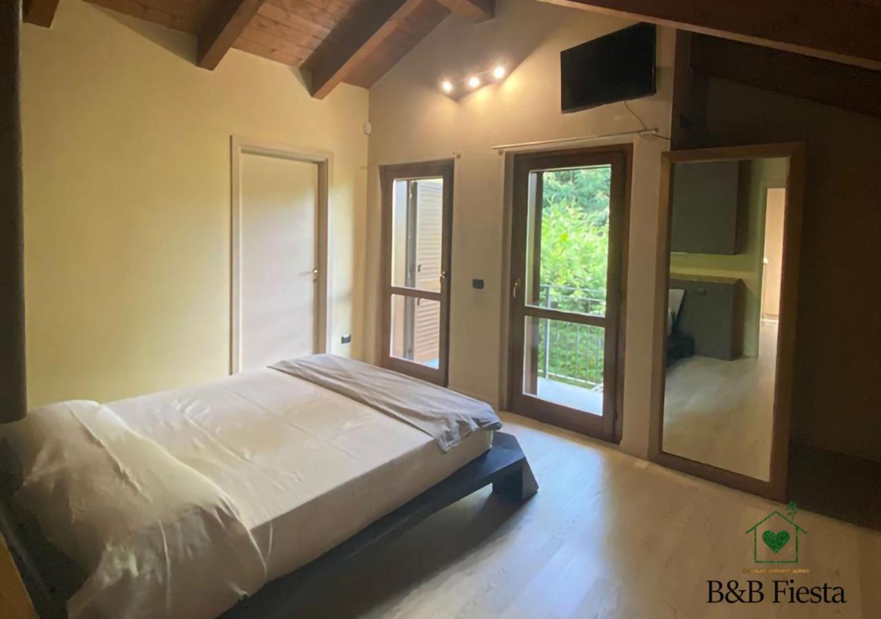Villa Fiesta Oggiono Buitenkant foto